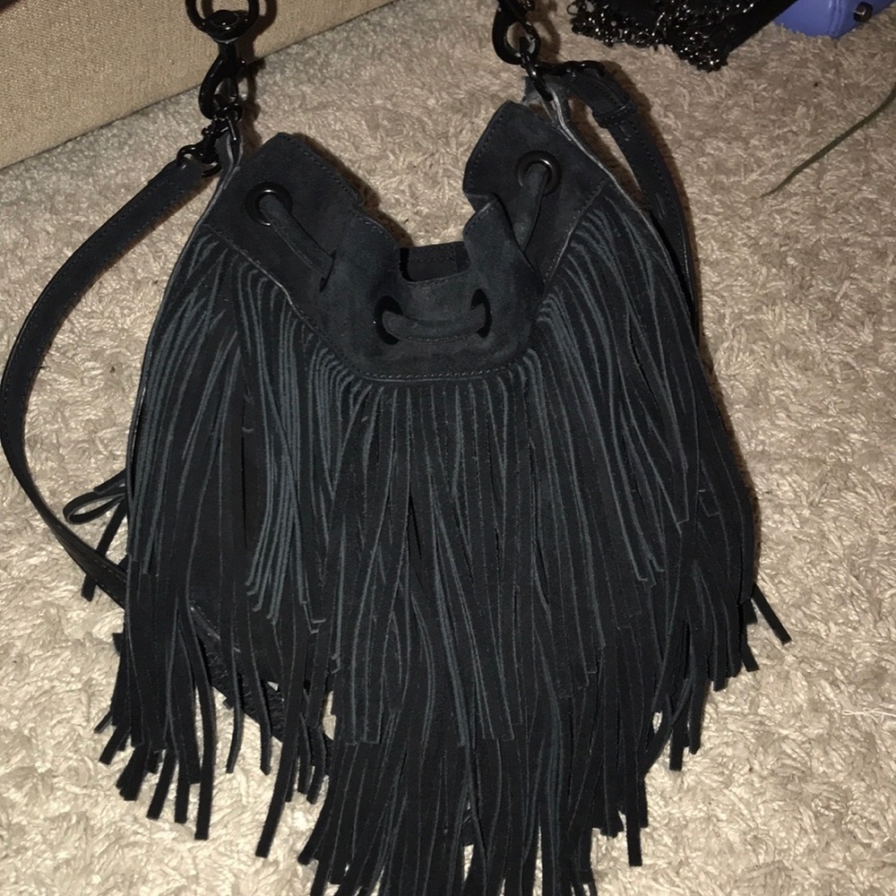 Fringe black bucket bag with detachable straps